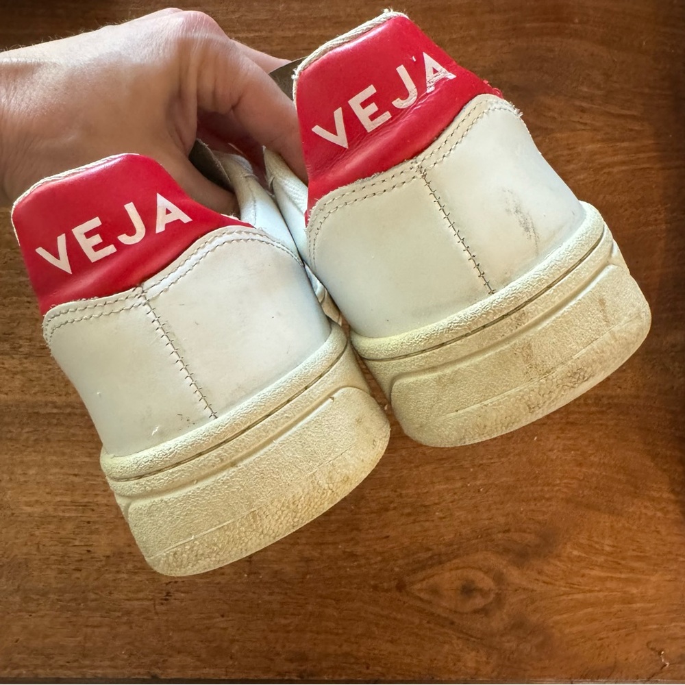 Veja V-10 Nautico Pekin White Navy Red Low Top Sneaker US 7 EUR 38 - Picture 9 of 11
